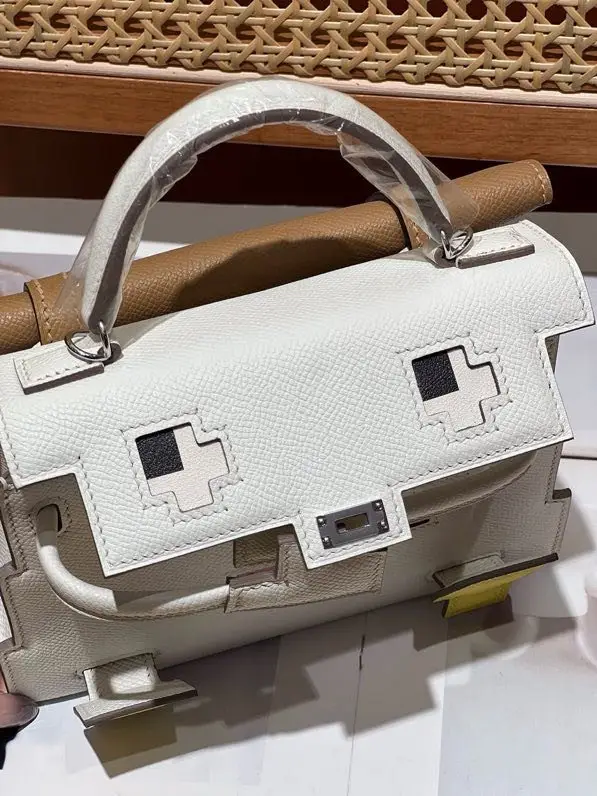 Hermes Сумка Kelly Doll 20 см в шкірі Epsom — Фото 4