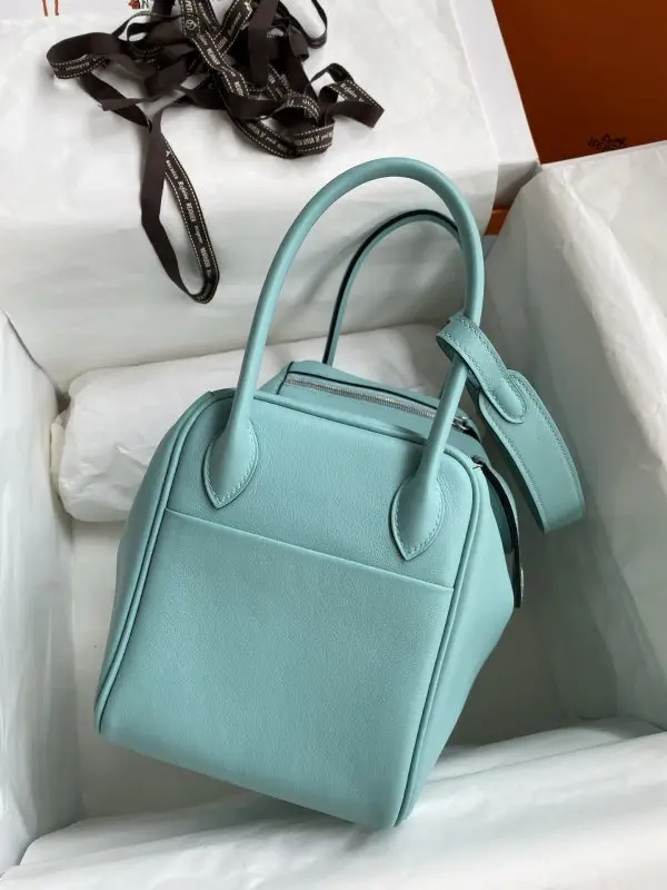 Hermes Сумка Lindy 26 см з шкіри Swift — Фото 2