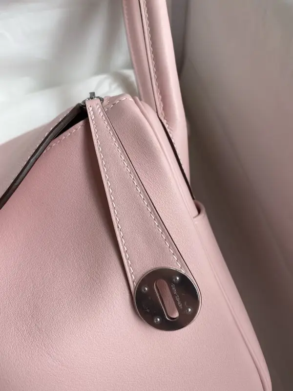 Hermes A bag Lindy 26 cm of skin Swift — Photo 3