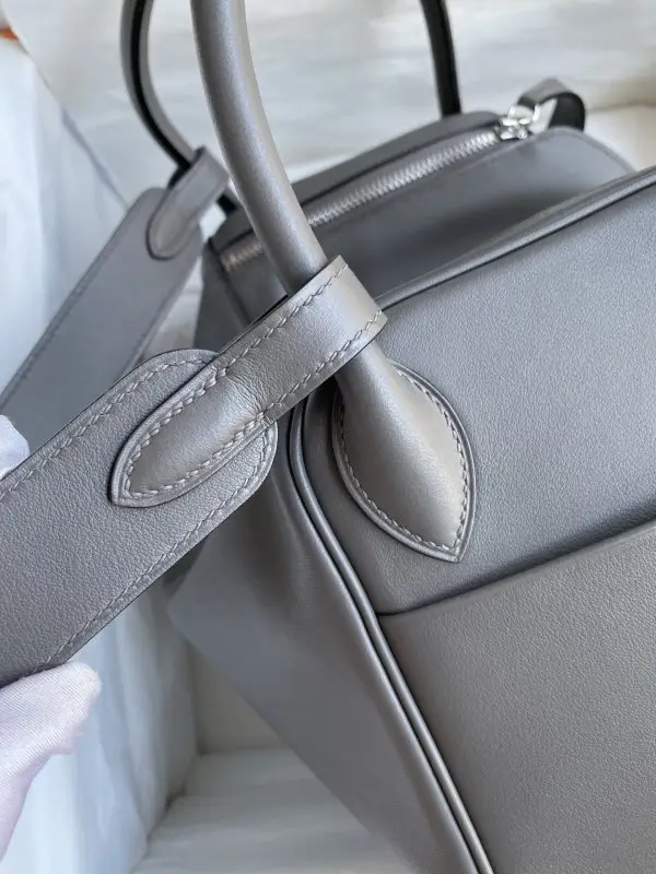 Hermes A bag Lindy 30 cm of skin Swift — Photo 4