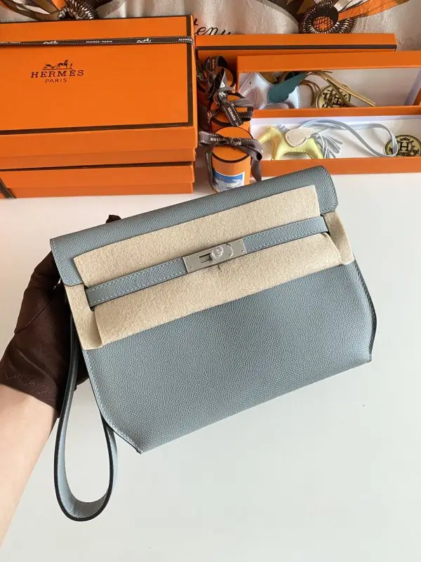 Hermes — Сумка мужская Kelly Depeches 25 см в коже Epsom