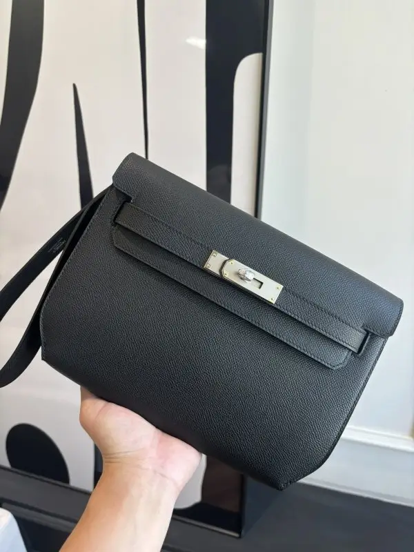Hermes — Сумка мужская Kelly Depeches 25 см в коже Epsom