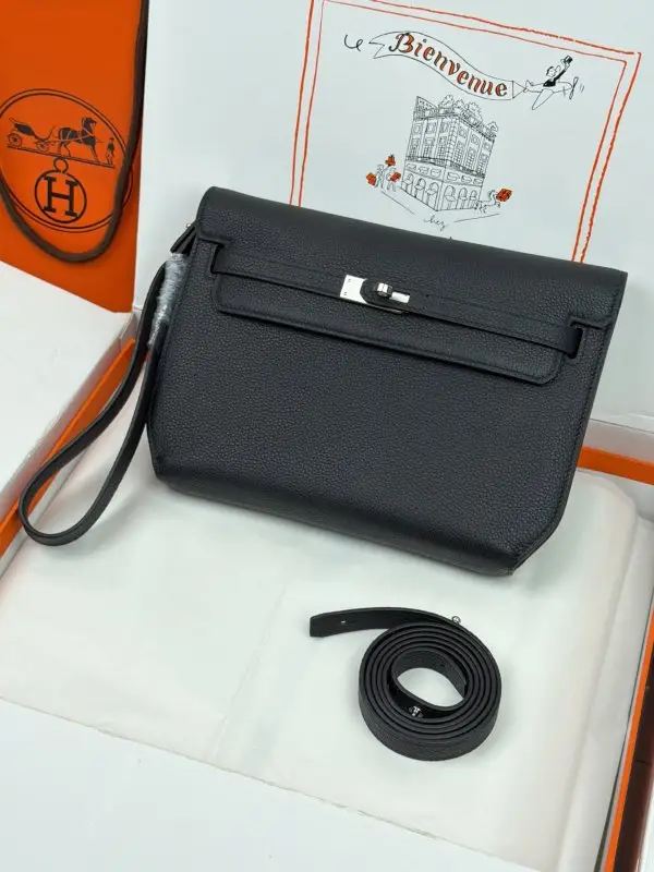 Hermes — Сумка чоловіча Kelly Depeches 25 см в шкірі Togo