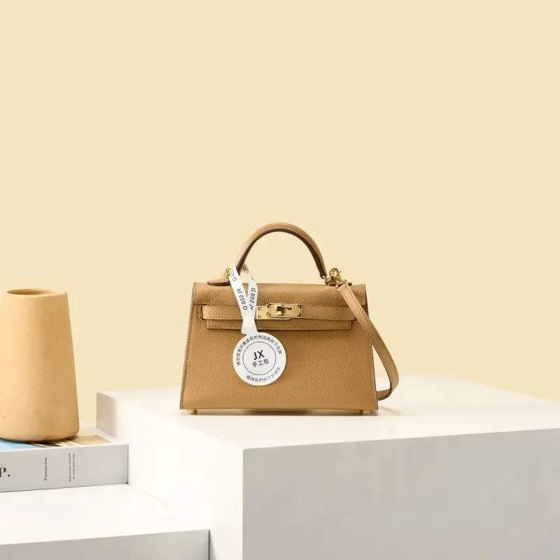 A bag Mini Kelly 19 of skin Epsom