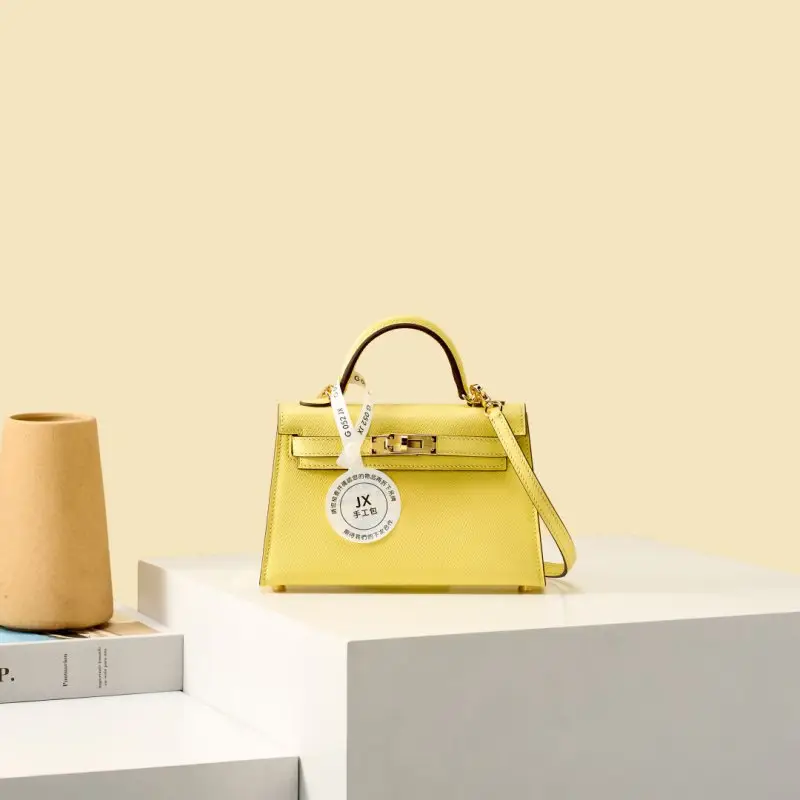 A bag Mini Kelly 19 of skin Epsom