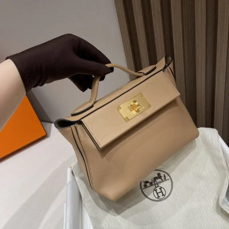 Hermes A bag women's 24/24 - 21 cm at skin Evercolor and Swift — Photo 2