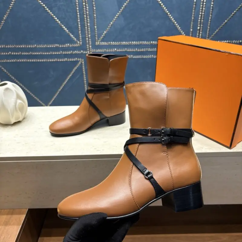 Hermes — Ankle boots on heel