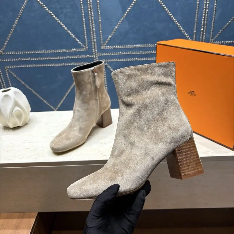 Hermes — Ботильйони на підборах