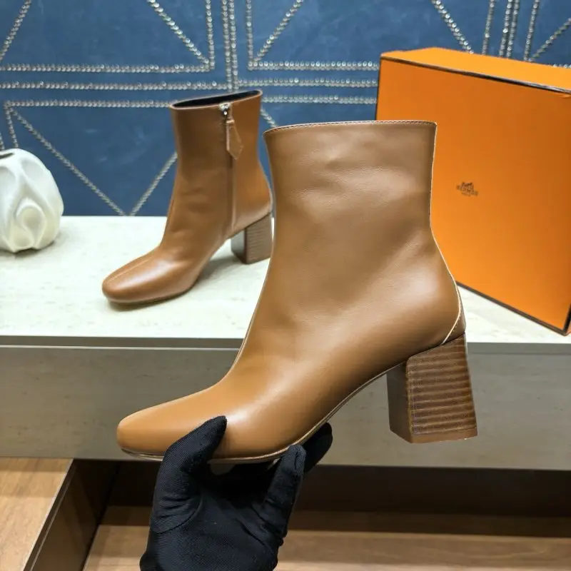 Hermes — Ankle boots on heel