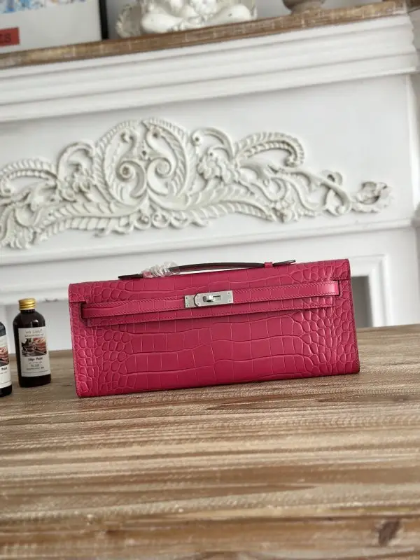 Hermes Вечерняя сумочка Kelly 31 в коже крокодила — Фото 1