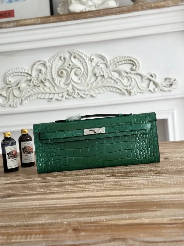 Hermes — Вечірня сумочка Kelly 31 в шкірі крокодила