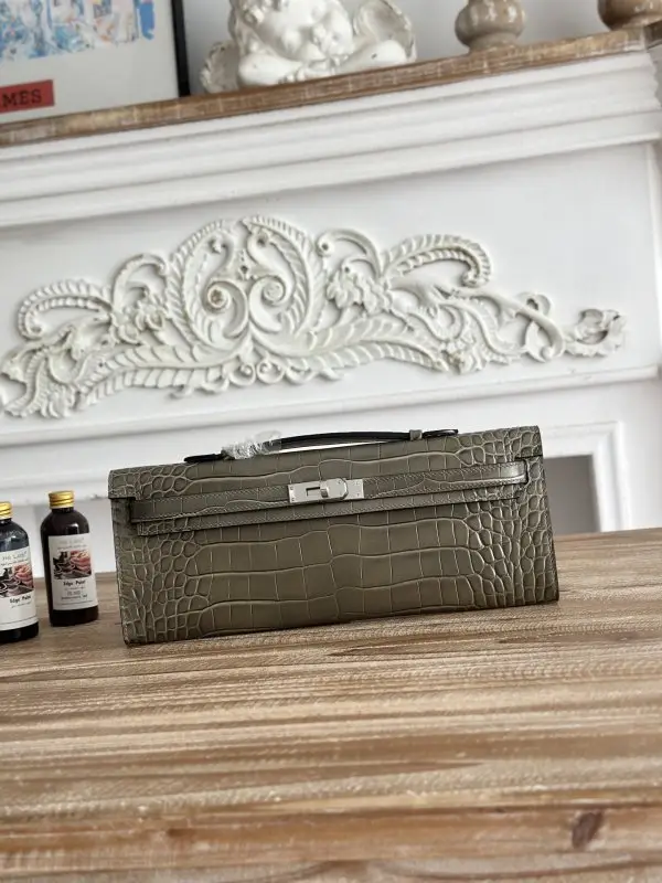 Hermes — Evening handbag Kelly 31 at skin crocodile