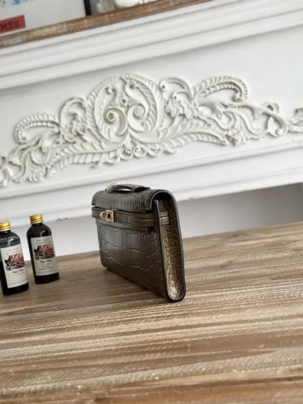 Hermes Вечірня сумочка Kelly 31 в шкірі крокодила — Фото 2