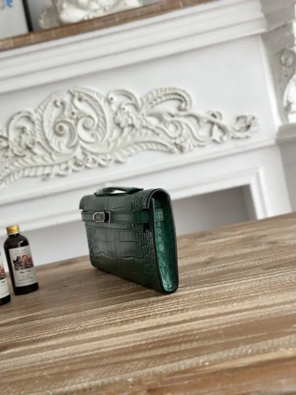 Hermes Вечерняя сумочка Kelly 31 в коже крокодила — Фото 2