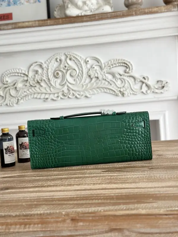 Hermes Вечерняя сумочка Kelly 31 в коже крокодила — Фото 3