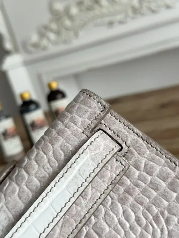 Hermes Вечерняя сумочка Kelly 31 в коже крокодила — Фото 4