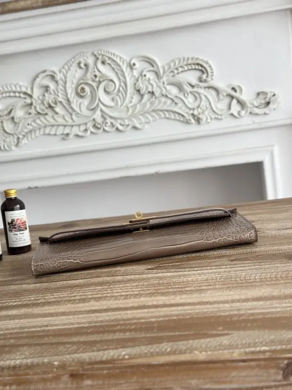 Hermes Evening handbag Kelly 31 at skin crocodile — Photo 5