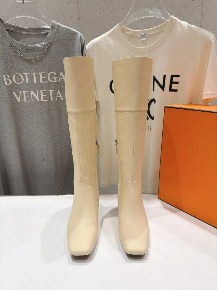 Hermes High boots on heel higher knee — Photo 2