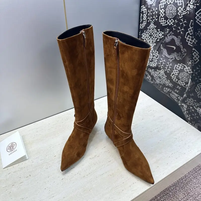 Hermes High women's boots from sharp the toe — Photo 2