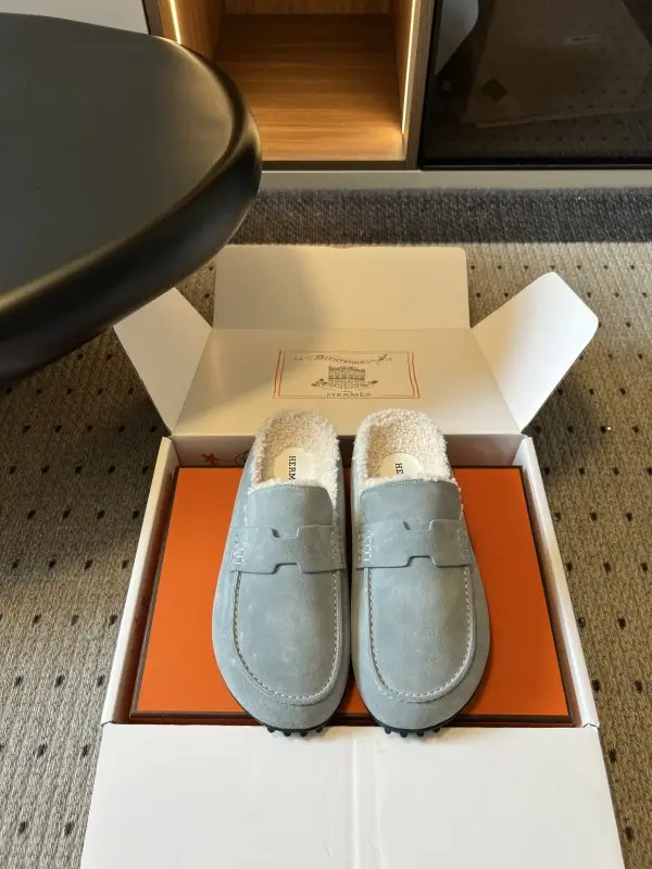 Hermes — Лоферы Early Autumn на хутрі