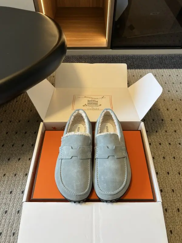 Hermes — Лоферы Early Autumn на хутрі