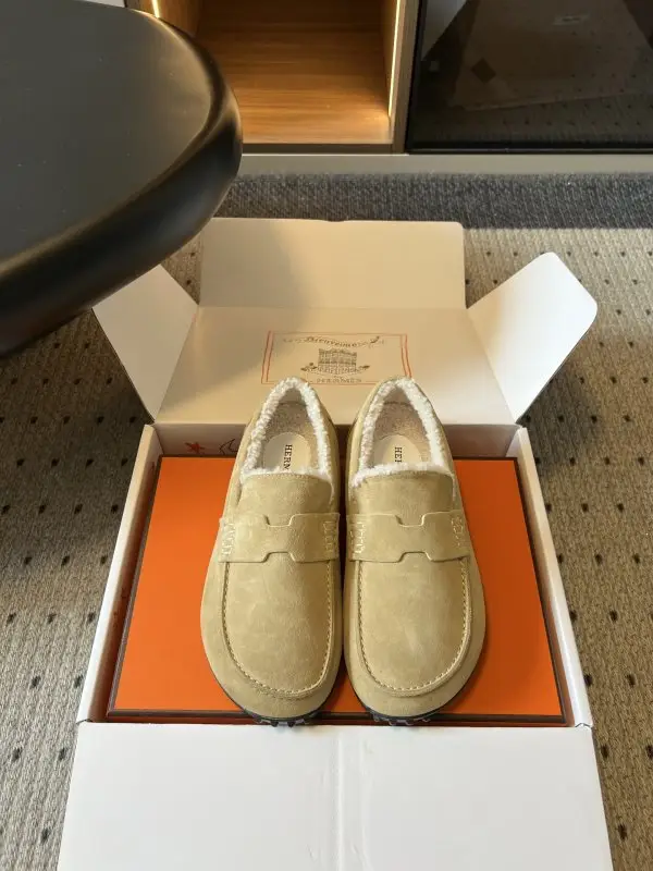 Hermes Лоферы Early Autumn on fur — Photo 1