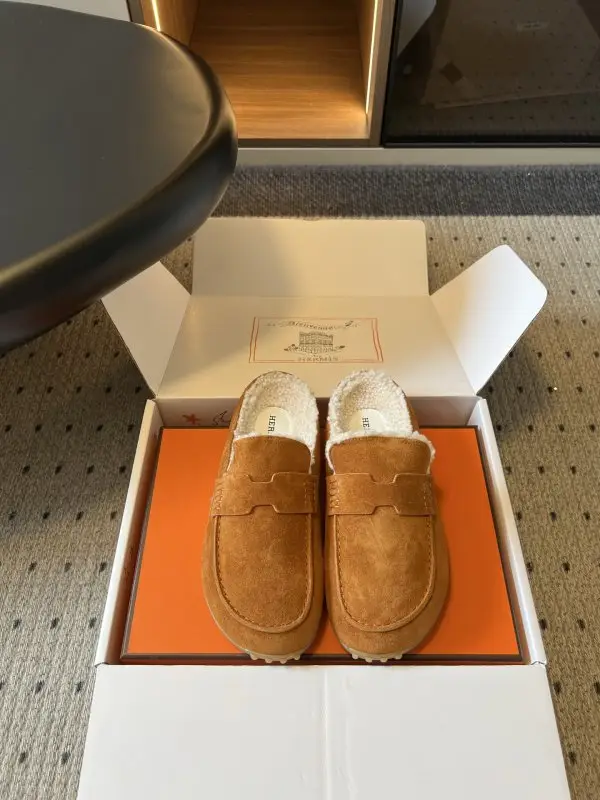Hermes — Лоферы Early Autumn на меху
