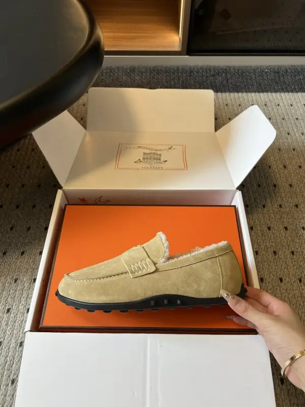 Hermes Лоферы Early Autumn on fur — Photo 5