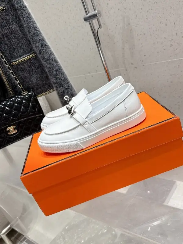 Hermes Лоферы з пряжкою Kelly — Фото 4
