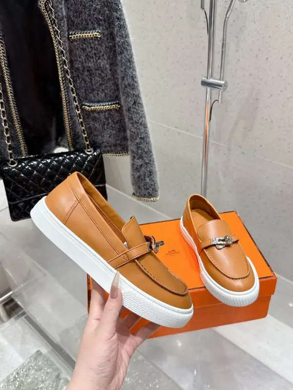 Hermes Лоферы з пряжкою Kelly — Фото 5