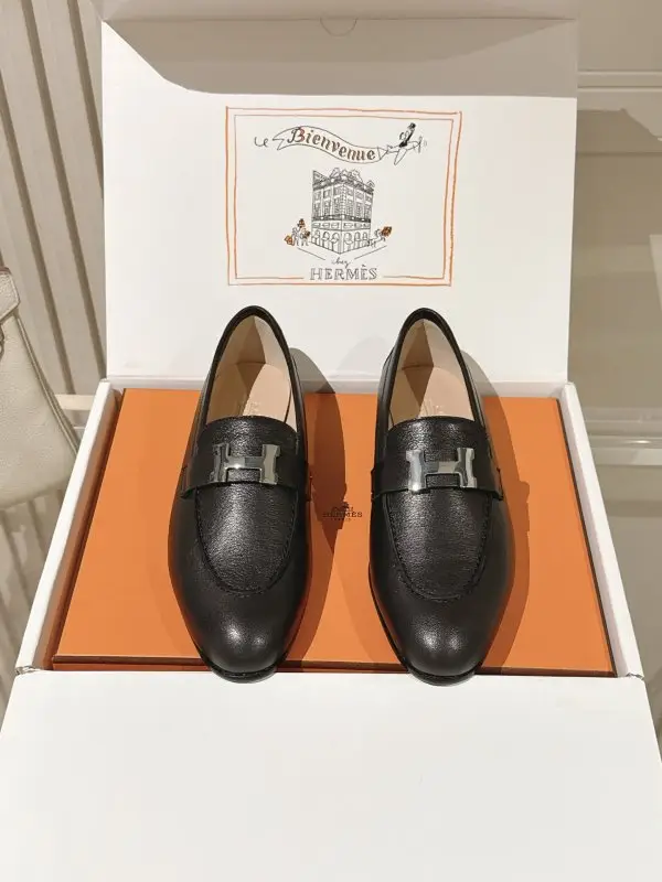 Hermes Лоферы женские — Фото 1
