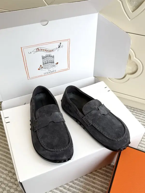 Hermes — Лоферы женские