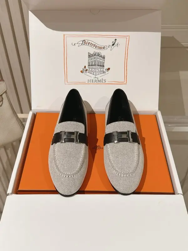 Hermes Лоферы жіночі — Фото 1