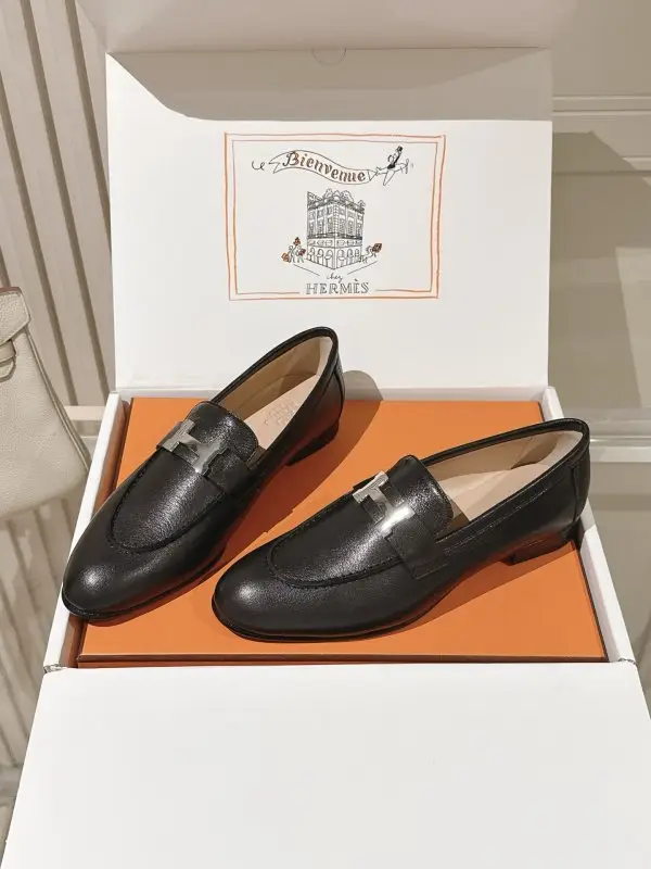 Hermes Лоферы женские — Фото 2