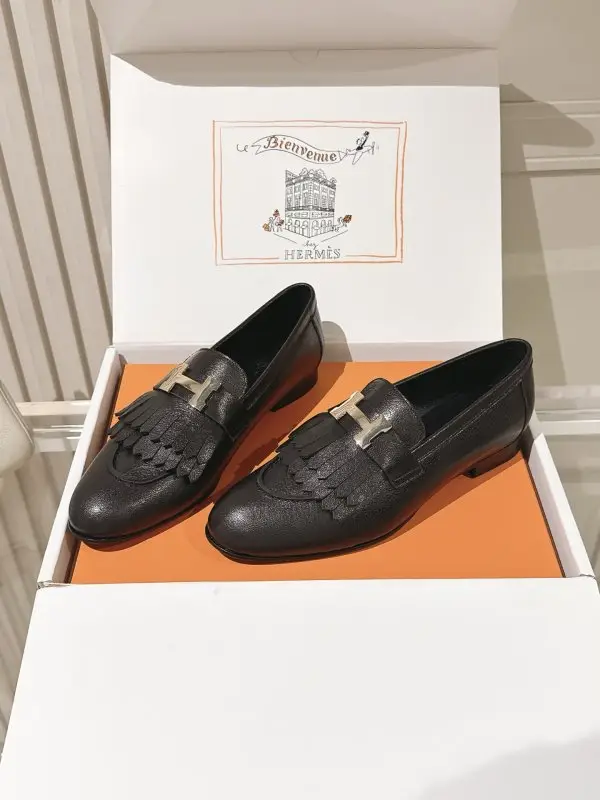 Hermes Лоферы женские — Фото 2