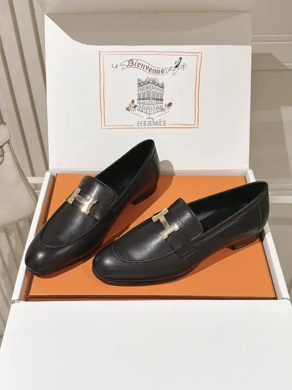 Hermes Лоферы жіночі — Фото 2