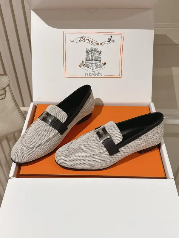 Hermes Лоферы жіночі — Фото 2