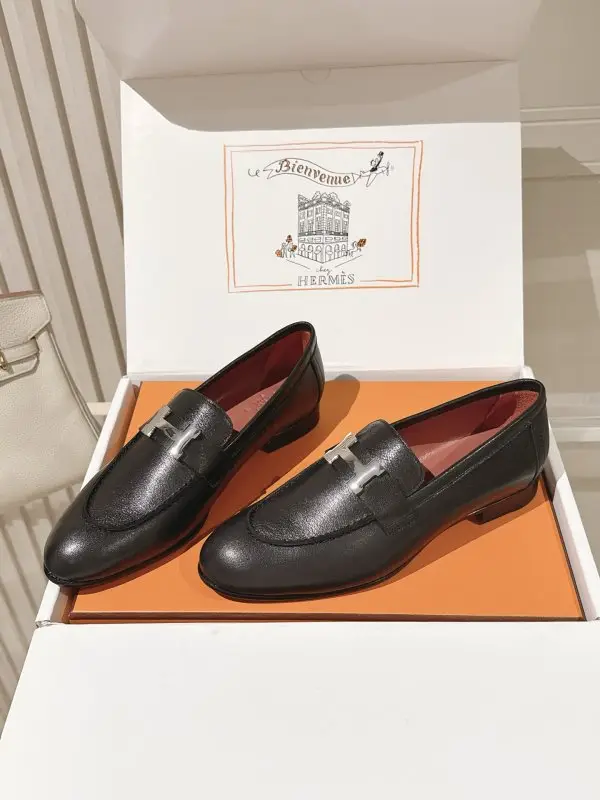Hermes Лоферы жіночі — Фото 2