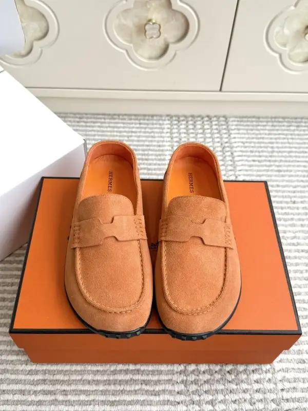 Hermes Лоферы женские — Фото 2
