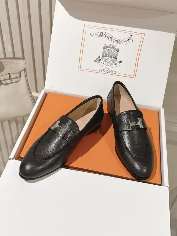 Hermes Лоферы женские — Фото 3