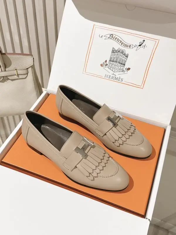 Hermes Лоферы жіночі — Фото 4