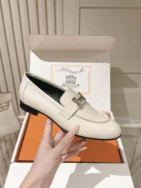 Hermes Лоферы жіночі — Фото 5