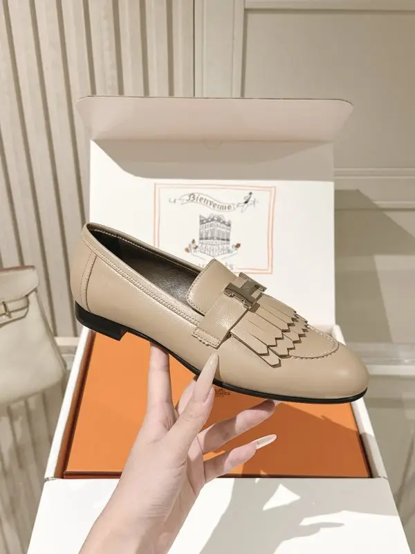 Hermes Лоферы жіночі — Фото 5