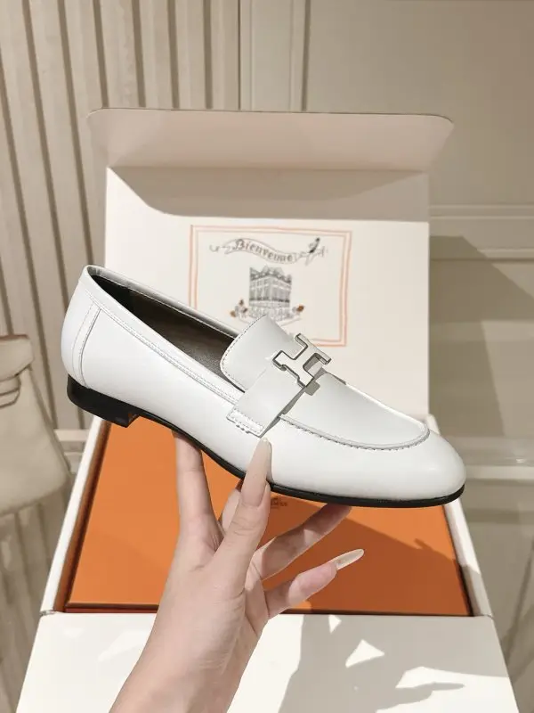 Hermes Лоферы женские — Фото 5