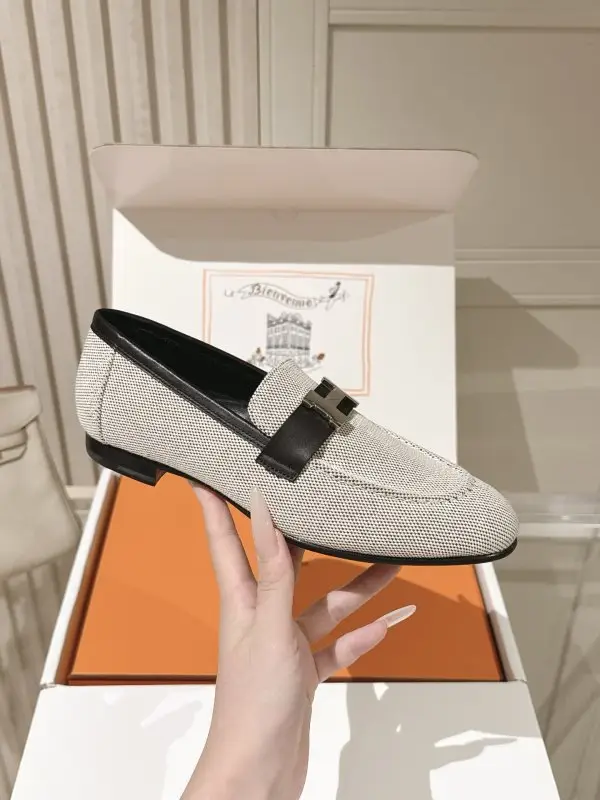 Hermes Лоферы жіночі — Фото 5