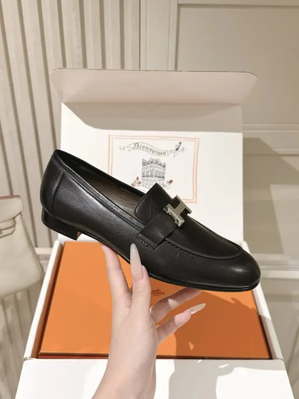 Hermes Лоферы жіночі — Фото 5