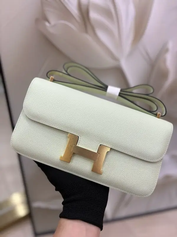 Hermes — Роскошная сумка Hermès Constance Elan 24 см в коже Epsom