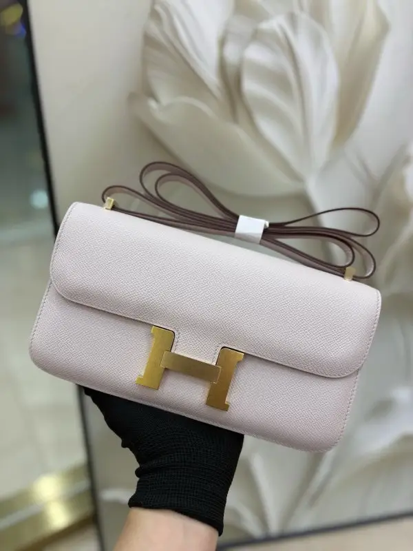Hermes — Роскошная сумка Hermès Constance Elan 24 см в коже Epsom