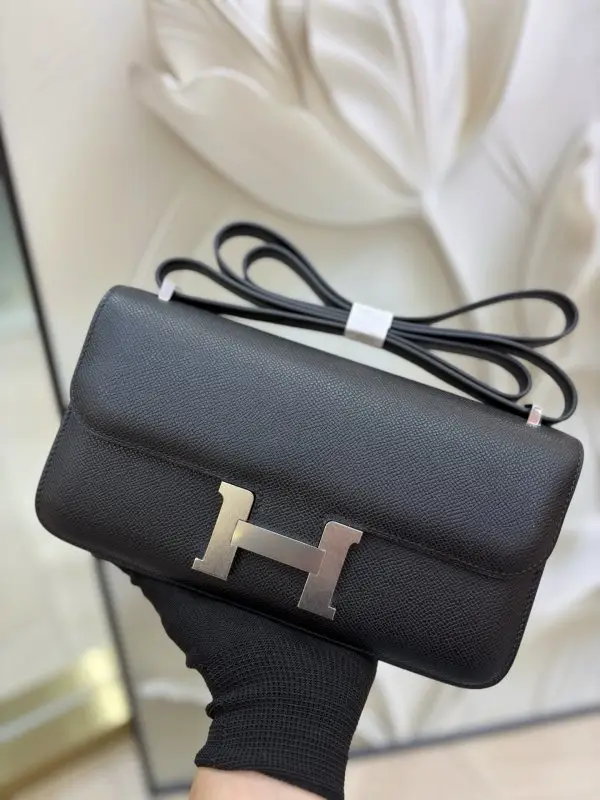 Hermes Luxury a bag Hermès Constance Elan 24 cm at skin Epsom — Photo 1