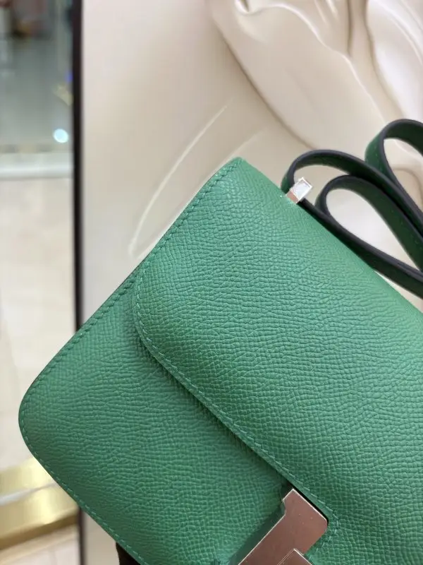 Hermes Luxury a bag Hermès Constance Elan 24 cm at skin Epsom — Photo 3